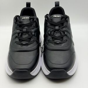 NWT DKNY Decorah Women’s Black and White Sneakers 8,5